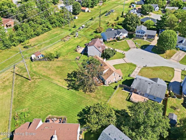 9300 Villa Fair Ct, Louisville, KY 40291