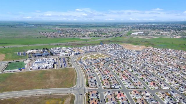 1305 Stark Bridge Rd, Lincoln, CA 95648