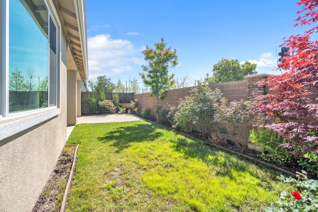 1305 Stark Bridge Rd, Lincoln, CA 95648