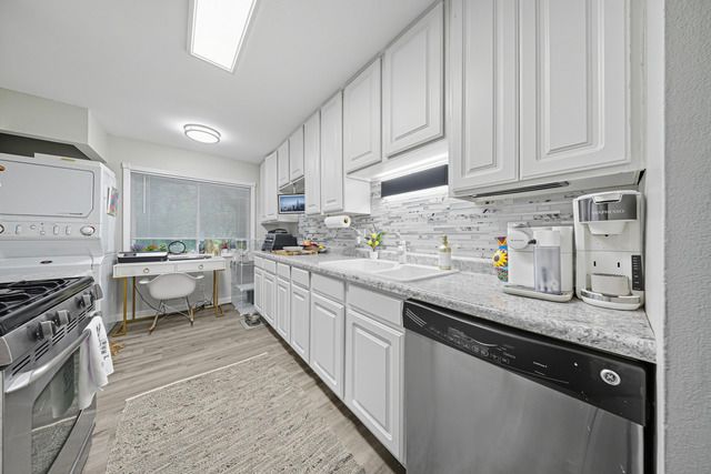 1942 Tall Oaks Drive 1A, Aurora, IL 60505