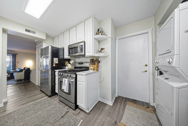 1942 Tall Oaks Drive 1A, Aurora, IL 60505