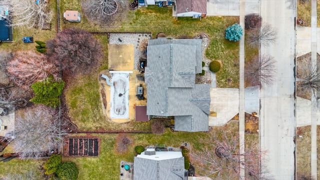 2010 Strand Drive, Champaign, IL 61822