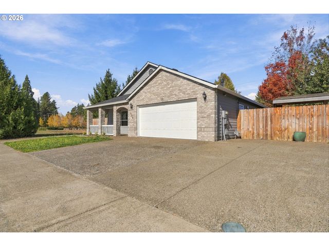 229 Ne WILCOX St, Hillsboro, OR 97124