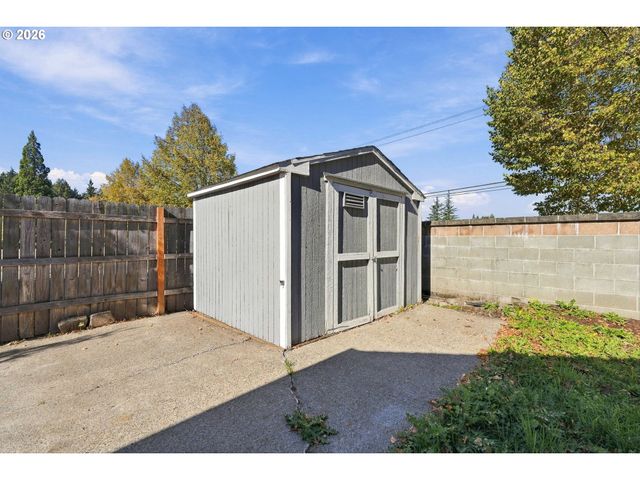 229 Ne WILCOX St, Hillsboro, OR 97124