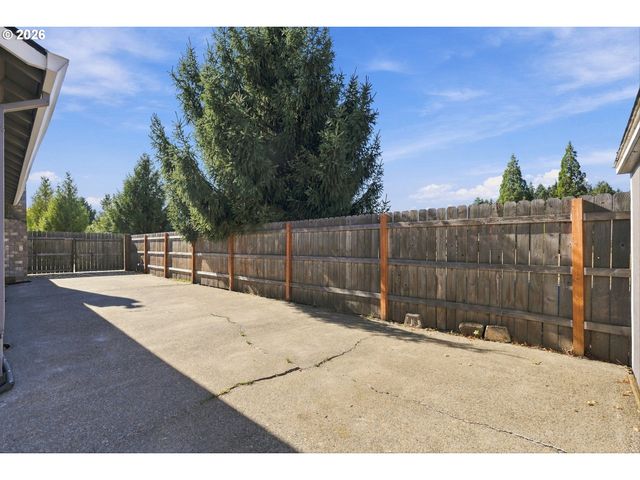 229 Ne WILCOX St, Hillsboro, OR 97124