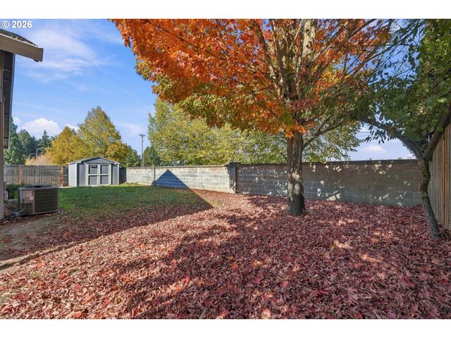 229 Ne WILCOX St, Hillsboro, OR 97124