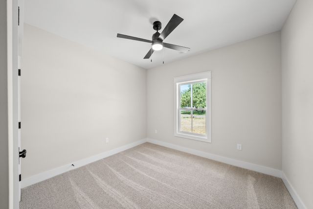 253 Brookfield Cir, Winchester, TN 37398