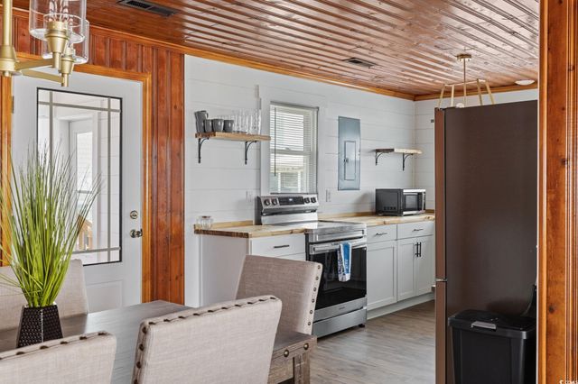 3202 Inland St., North Myrtle Beach, SC 29582