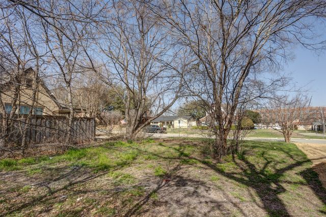 3803 Tulsa Way, Fort Worth, TX 76107