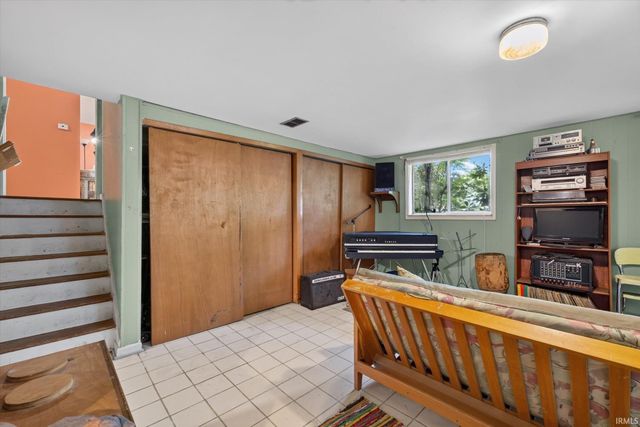 1506 E Richland Drive, Bloomington, IN 47408