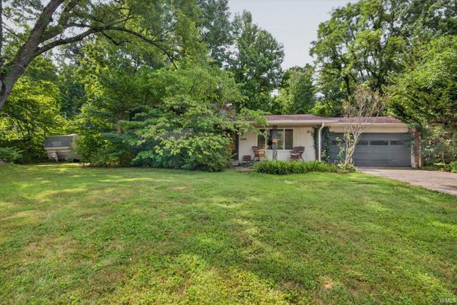 1506 E Richland Drive, Bloomington, IN 47408