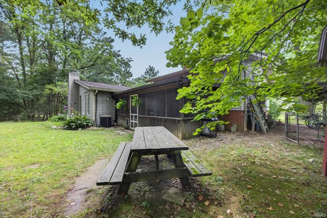 1506 E Richland Drive, Bloomington, IN 47408