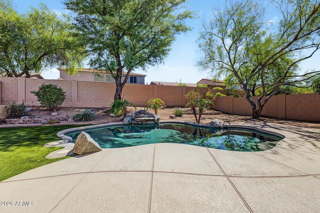 2711 W Vía Bona Fortuna --, Phoenix, AZ 85086