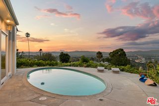 3340 Scadlock Lane, Sherman Oaks, CA 91403