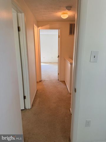 29 REDARE CT, Baltimore, MD 21234