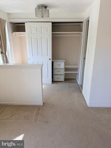 29 REDARE CT, Baltimore, MD 21234