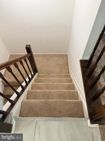 29 REDARE CT, Baltimore, MD 21234