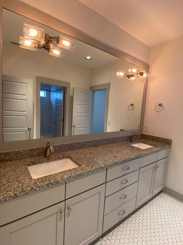 1104B W Grove Ave, Nashville, TN 37203