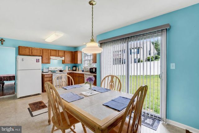7447 SENECA RIDGE DR, York, PA 17403