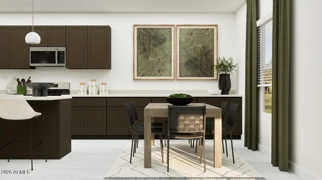 Image 6 of property listing at 10281 S FLUME Trail, Apache Junction, AZ 85120