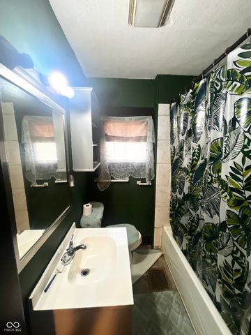 1433 Charles Street, Indianapolis, IN 46225