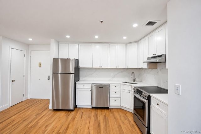 10 Franklin Boulevard 607, Long Beach, NY 11561