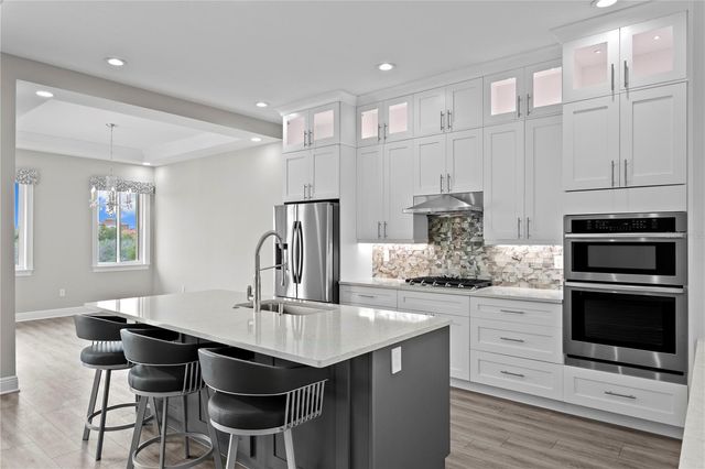 11 FRANKLIN COURT S C, St Petersburg, FL 33711