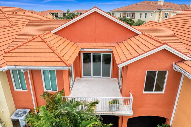 11 FRANKLIN COURT S C, St Petersburg, FL 33711