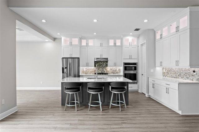 11 FRANKLIN COURT S C, St Petersburg, FL 33711