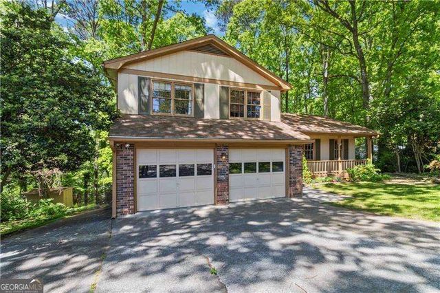 2837 Rosemont Drive, Lawrenceville, GA 30044