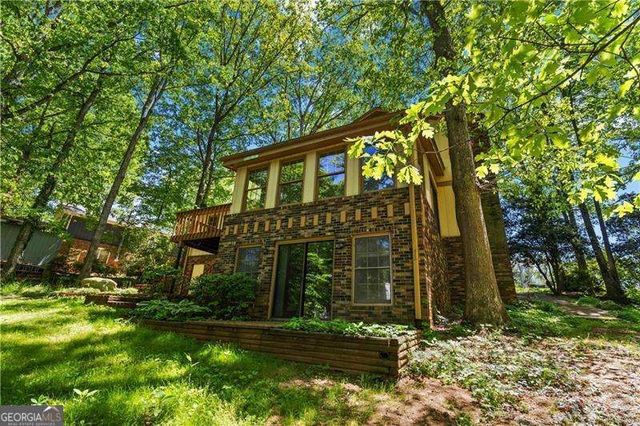 2837 Rosemont Drive, Lawrenceville, GA 30044