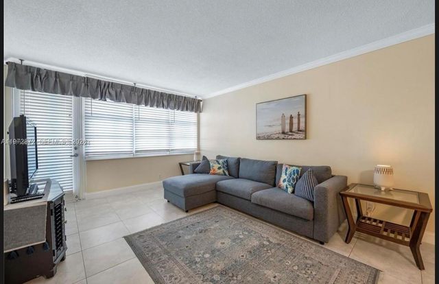 3725 S Ocean Dr 719, Hollywood, FL 33019