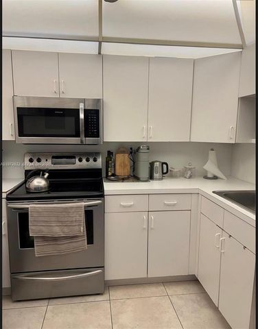 3725 S Ocean Dr 719, Hollywood, FL 33019