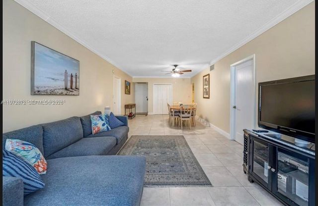 3725 S Ocean Dr 719, Hollywood, FL 33019