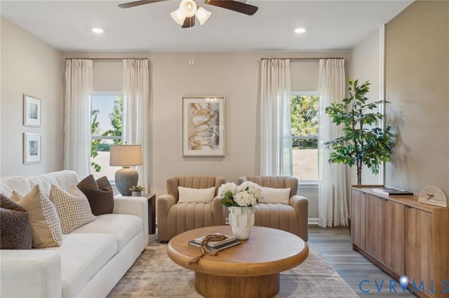 7675 lloyd Ter, Mechanicsville, VA 23111