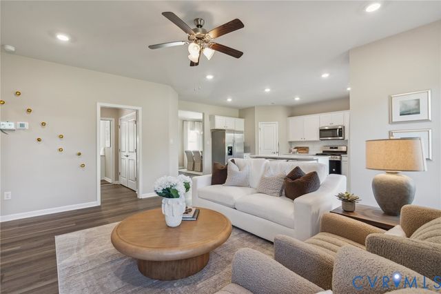 7675 lloyd Ter, Mechanicsville, VA 23111