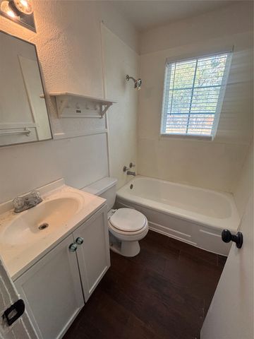 4116 Lisbon Street, Fort Worth, TX 76107