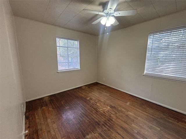 4116 Lisbon Street, Fort Worth, TX 76107