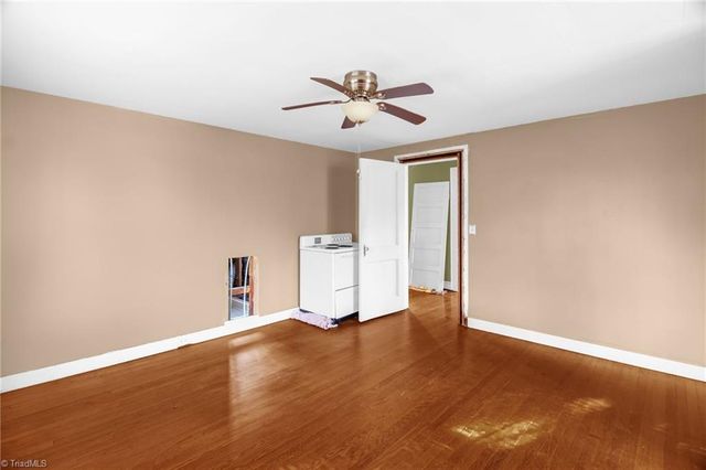 5 Hege Drive, Lexington, NC 27292