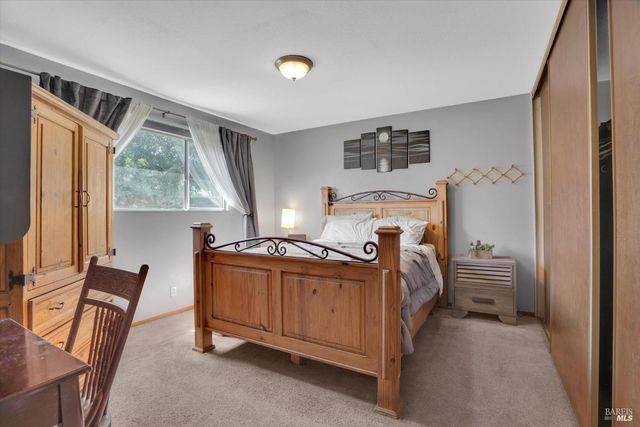 800 Spoonbill Ln, Suisun City, CA 94585