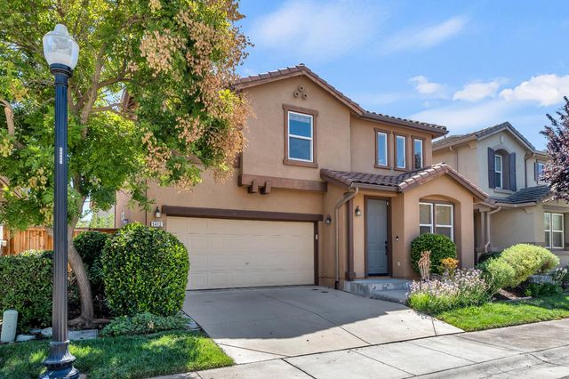 5412 Shennecock Way, Sacramento, CA 95835