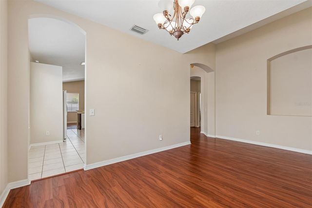 4789 WHISPERING WIND AVENUE, Tampa, FL 33614