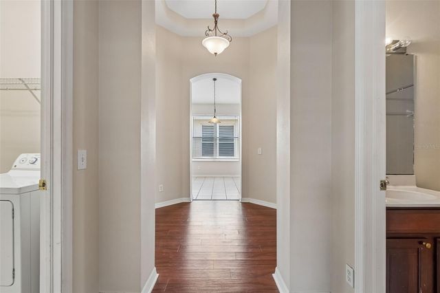 4789 WHISPERING WIND AVENUE, Tampa, FL 33614