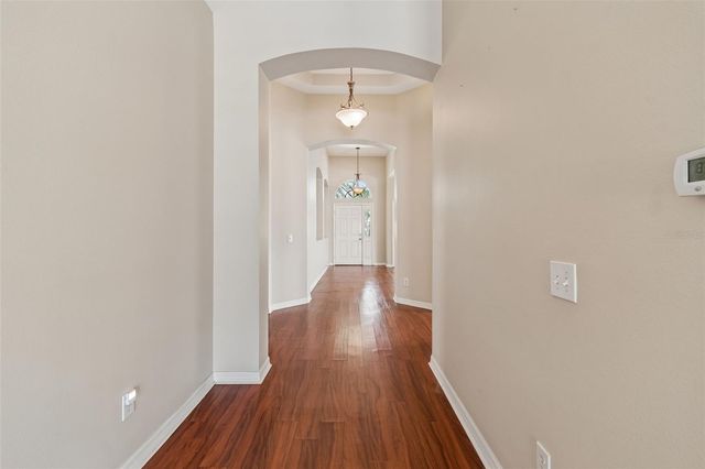 4789 WHISPERING WIND AVENUE, Tampa, FL 33614