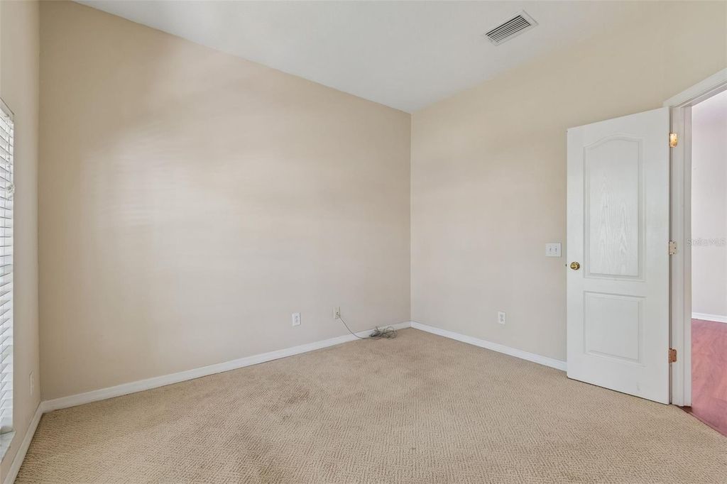 Image 15 of property listing at 4789 WHISPERING WIND AVENUE, Tampa, FL 33614