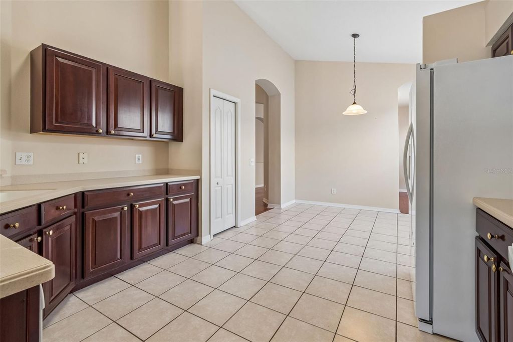 Image 51 of property listing at 4789 WHISPERING WIND AVENUE, Tampa, FL 33614