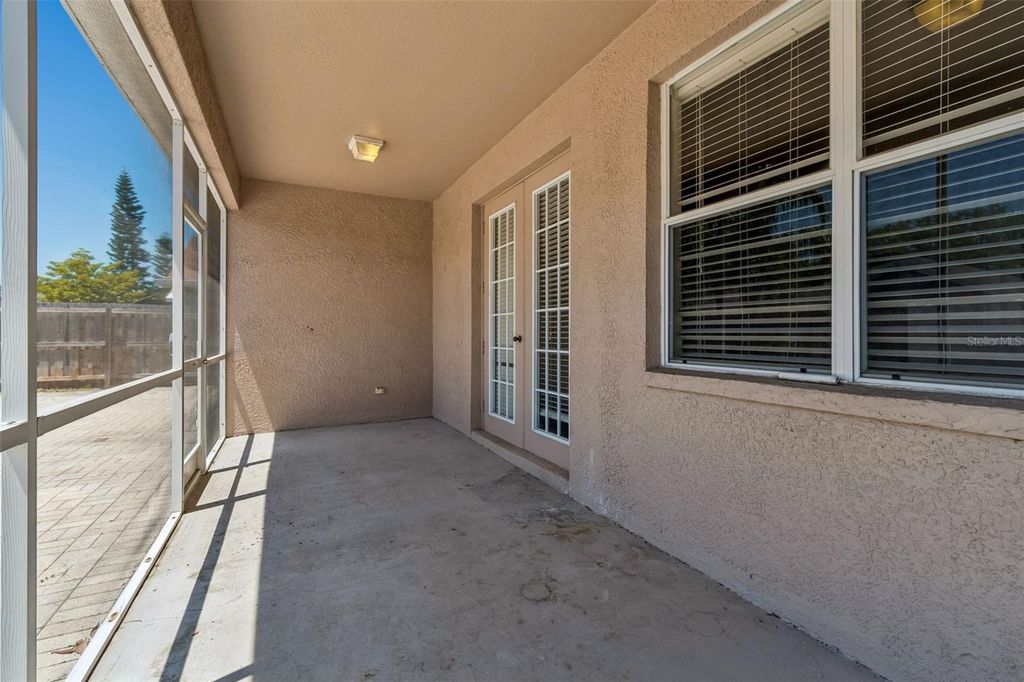 Image 78 of property listing at 4789 WHISPERING WIND AVENUE, Tampa, FL 33614