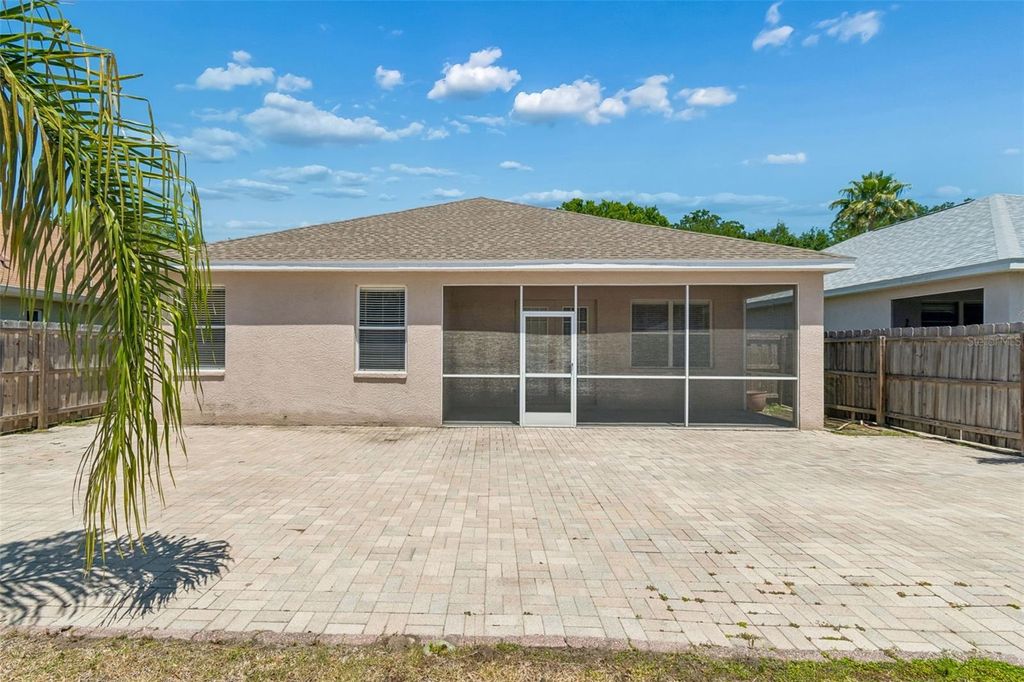 Image 81 of property listing at 4789 WHISPERING WIND AVENUE, Tampa, FL 33614