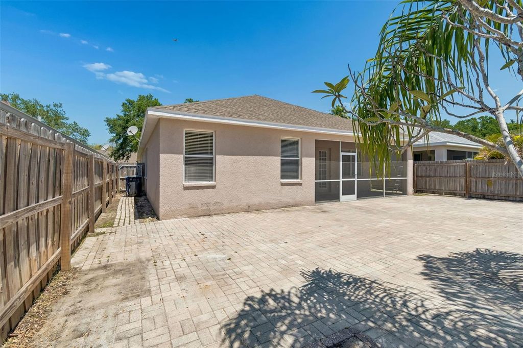 Image 82 of property listing at 4789 WHISPERING WIND AVENUE, Tampa, FL 33614