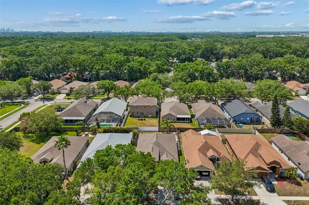 Image 92 of property listing at 4789 WHISPERING WIND AVENUE, Tampa, FL 33614